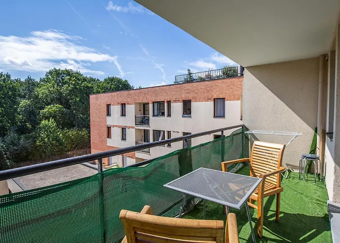 Beau 2 Pieces Evry Centre Apartment